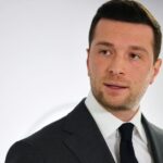 Municipales 2026 : en meeting à Perpignan, Jordan Bardella appelle la gauche «modérée» à «rompre définitivement avec LFI»